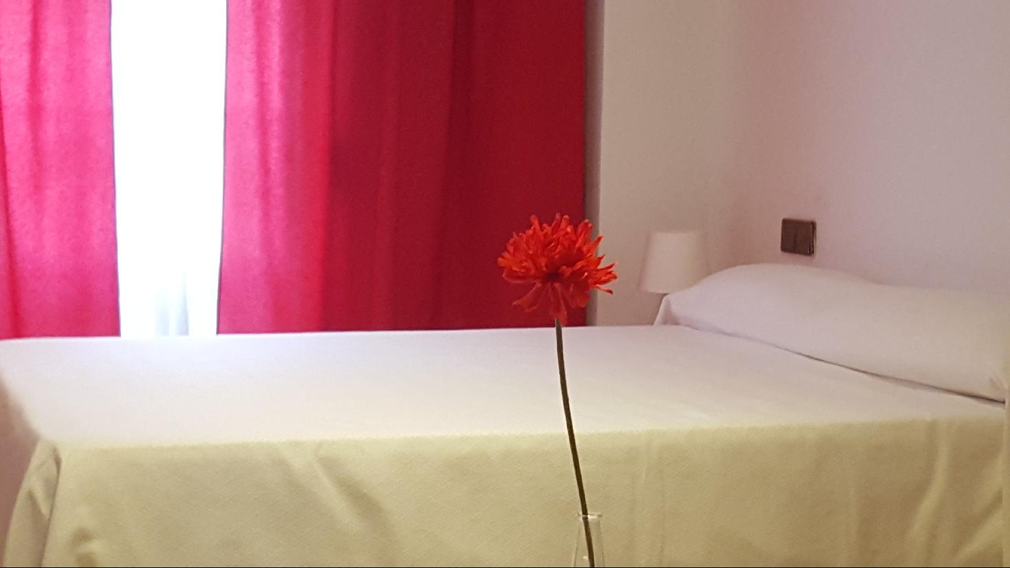 Apartamentos Dona Lola Sevilla Buitenkant foto